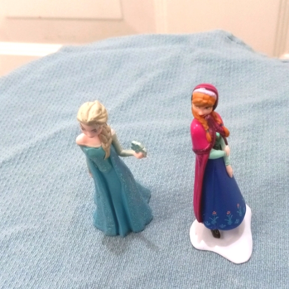 2  Disney "Frozen" Figurines or Cake Toppers - Picture 2 of 4